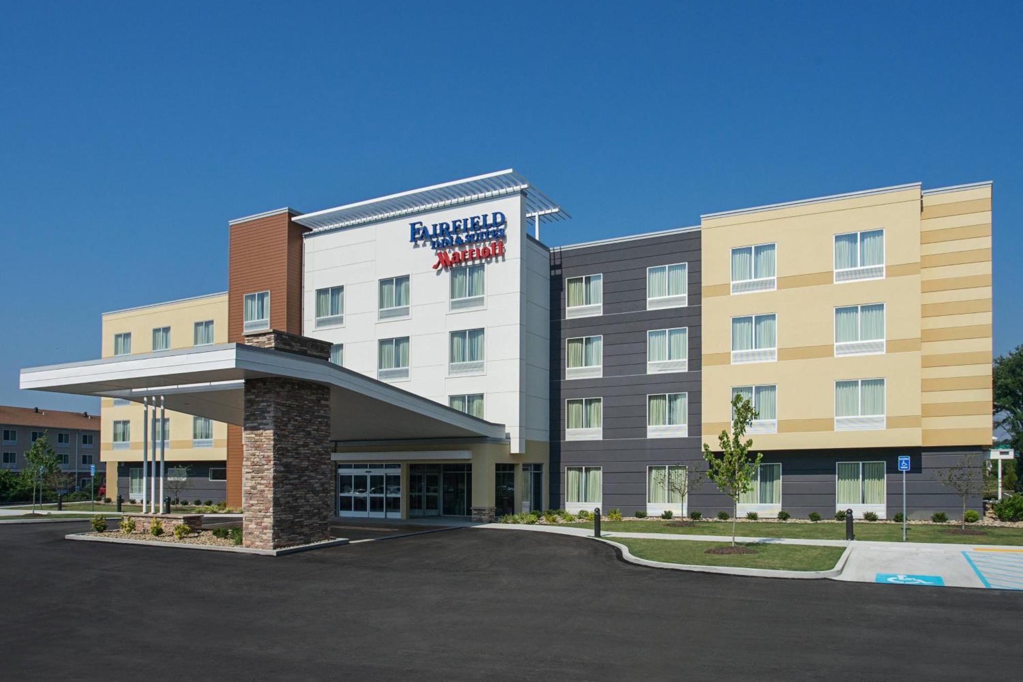 Fairfield Inn & Suites By Marriott Belle Vernon Esterno foto